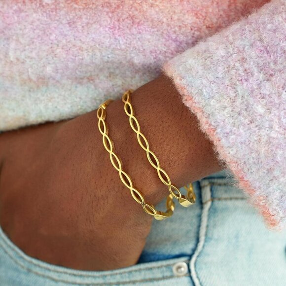 Gold Bangle Bracelets for Women, Wife, Christmas Gifts for Women Jewelry - Picture 4 of 8